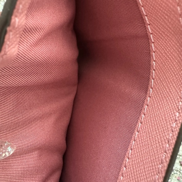 💛💖 Tory Burch Leather Bi-Fold Wallet, Pastel Pink, Yellow & White TB Wallet - Picture 10 of 10